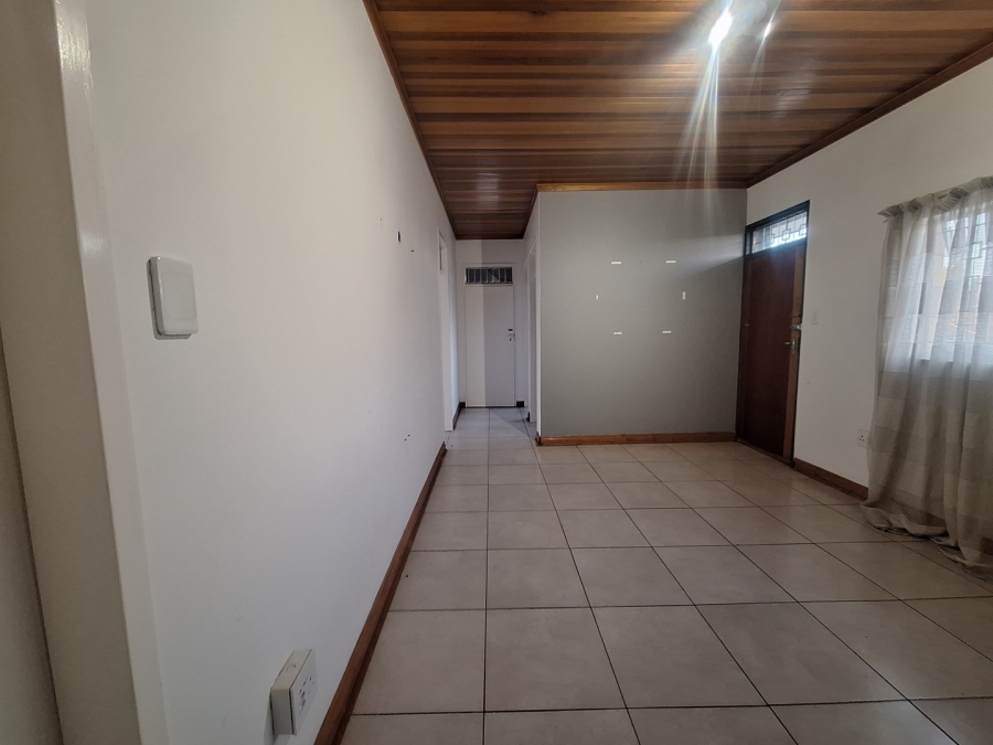 4 Bedroom Property for Sale in Mohadin North West